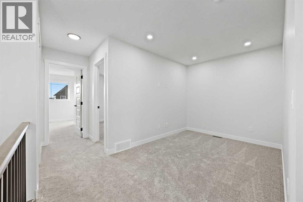 2146 Bayview Drive Sw, Airdrie, Alberta  T4B 5N4 - Photo 15 - A2259324