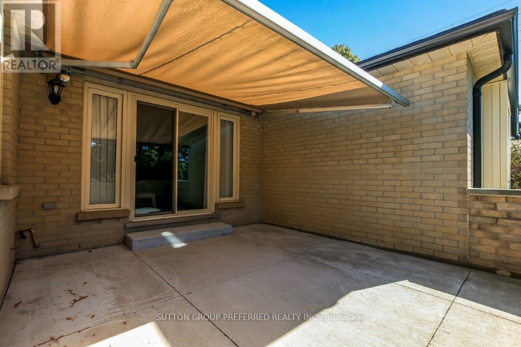 12 - 163 Pine Valley Drive, London South, Ontario  N6J 4R1 - Photo 26 - X12443925