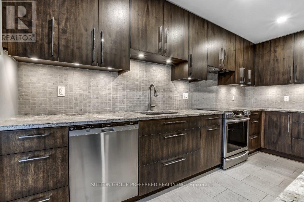 12 - 163 Pine Valley Drive, London South, Ontario  N6J 4R1 - Photo 5 - X12443925