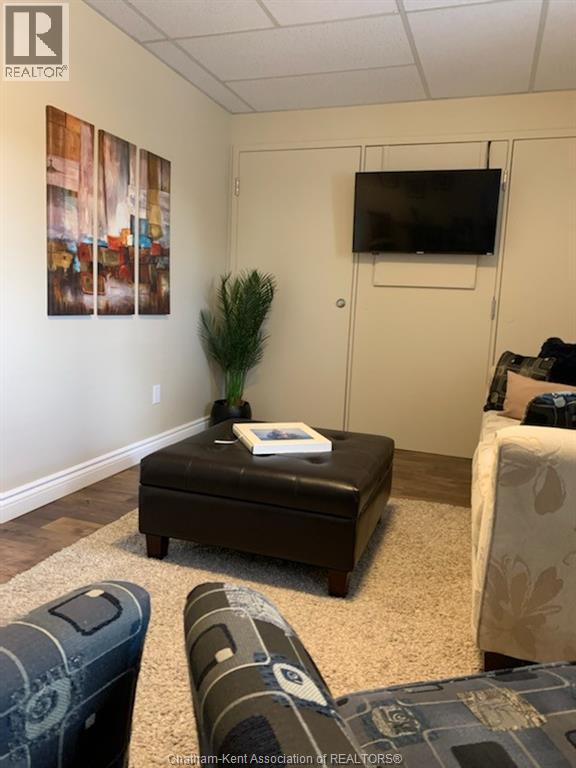 MLS# 25025268: 601 GRAND AVENUE East Unit# 1 - Ground Level, Chatham, Canada
