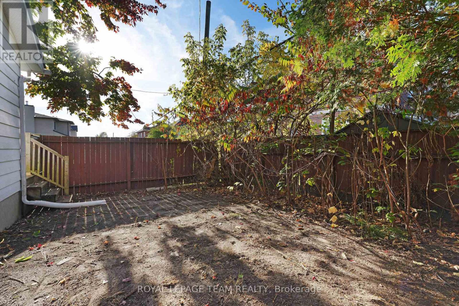 1991 Kingsdale Avenue, Ottawa, Ontario  K1T 1H9 - Photo 34 - X12443949