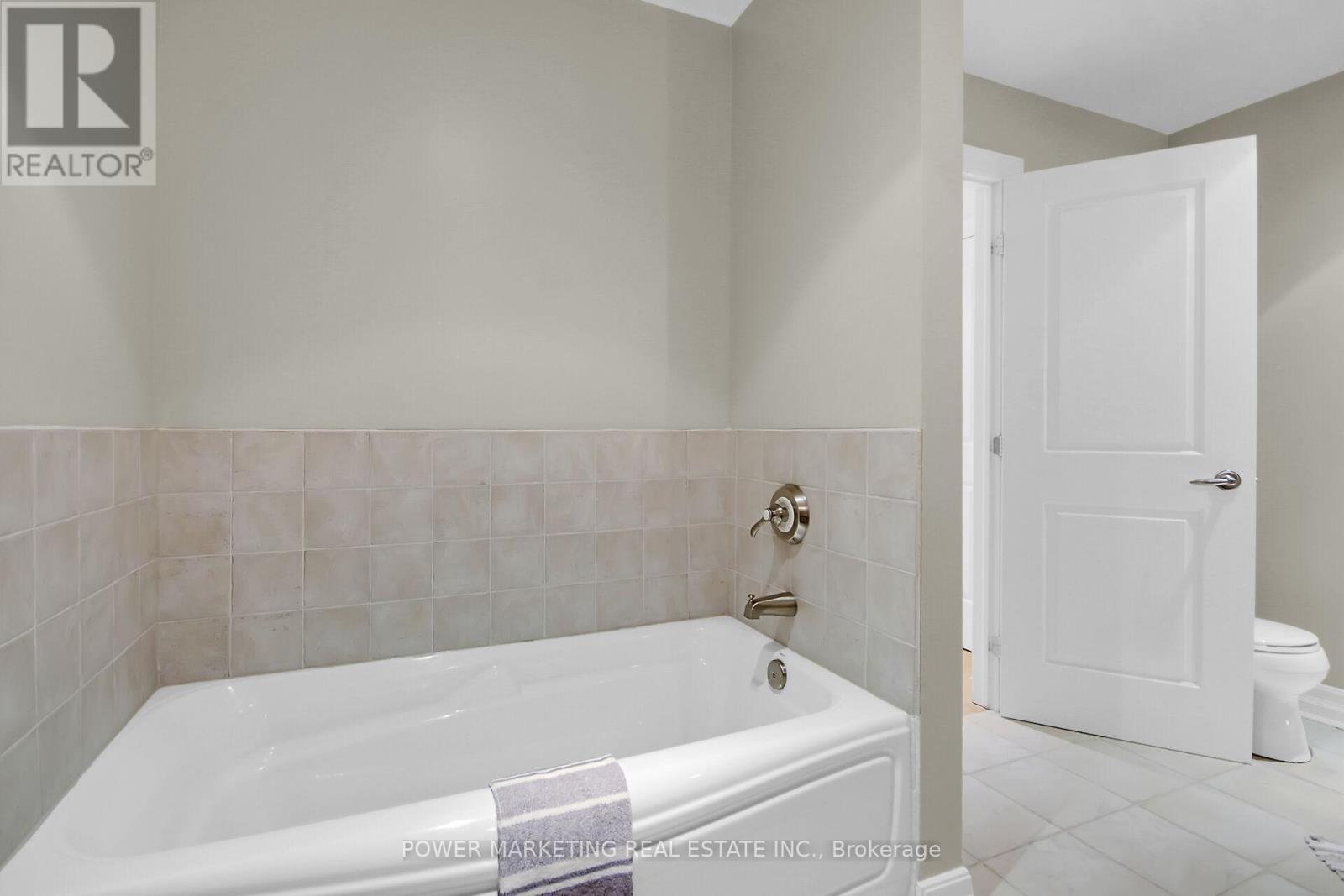 15 Marwood Court, Ottawa, Ontario  K2J 5G1 - Photo 29 - X12443978