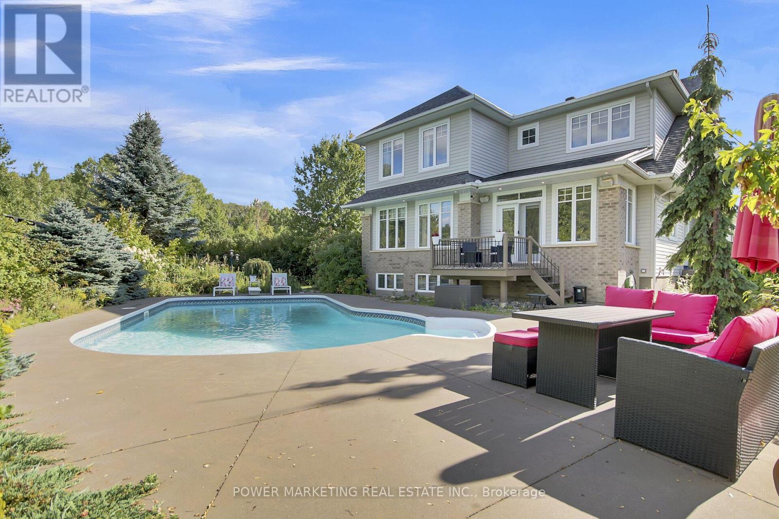 15 Marwood Court, Ottawa, Ontario  K2J 5G1 - Photo 42 - X12443978