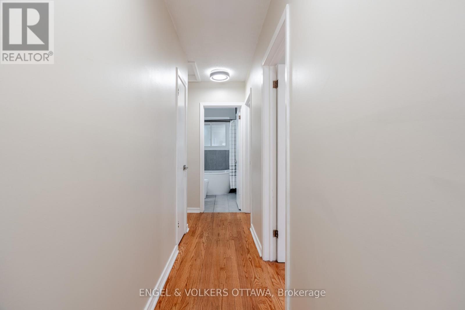 3001 Rankin Street, Ottawa, Ontario  K1V 8L2 - Photo 10 - X12443986