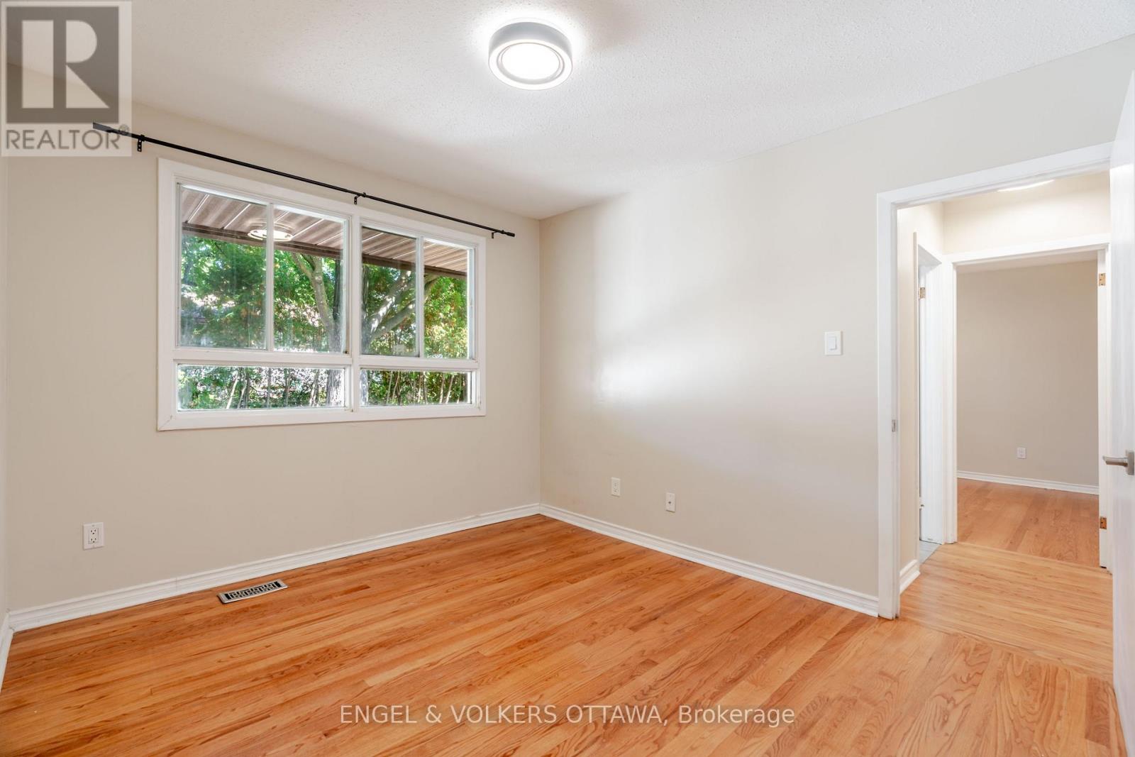 3001 Rankin Street, Ottawa, Ontario  K1V 8L2 - Photo 16 - X12443986