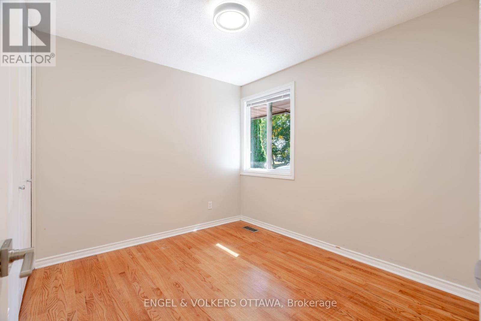 3001 Rankin Street, Ottawa, Ontario  K1V 8L2 - Photo 19 - X12443986