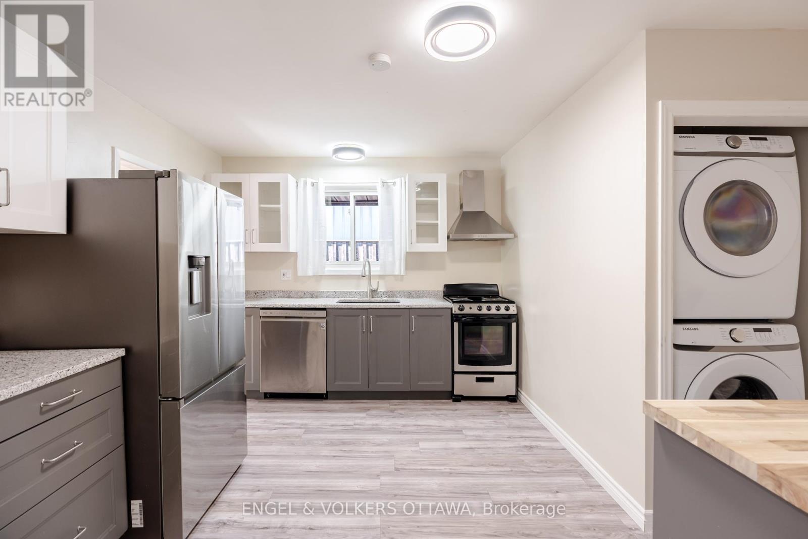 3001 Rankin Street, Ottawa, Ontario  K1V 8L2 - Photo 3 - X12443986