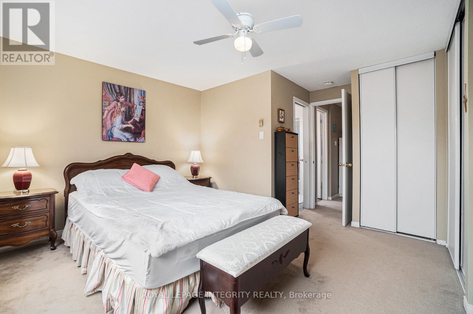 7 - 6 Sweetbriar Circle, Ottawa, Ontario  K2J 2K4 - Photo 2 - X12443988