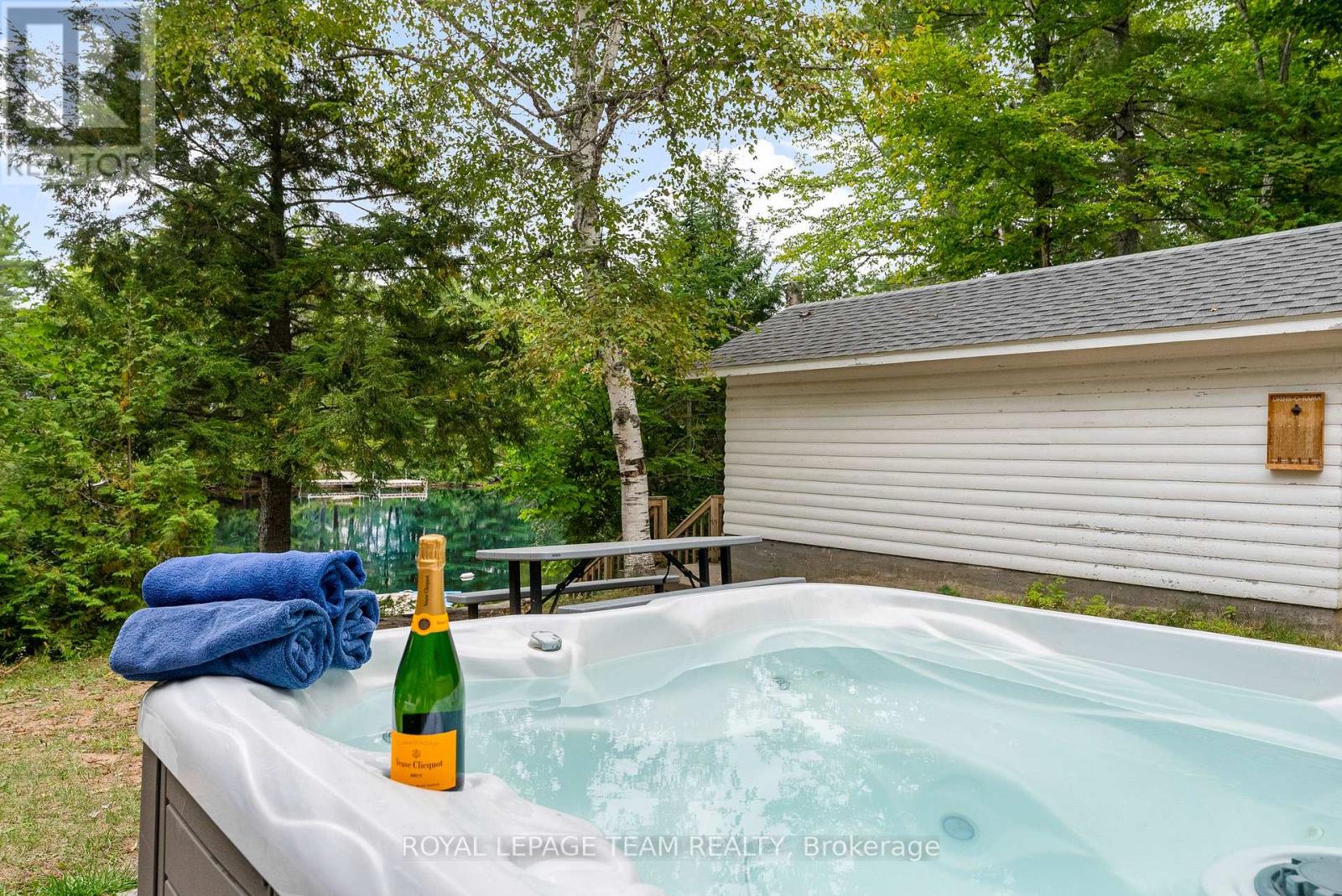 664 Ohio Road, Madawaska Valley, Ontario  K0J 1L0 - Photo 15 - X12443971