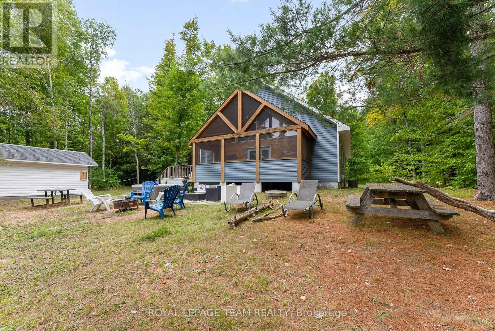 664 Ohio Road, Madawaska Valley, Ontario  K0J 1L0 - Photo 17 - X12443971