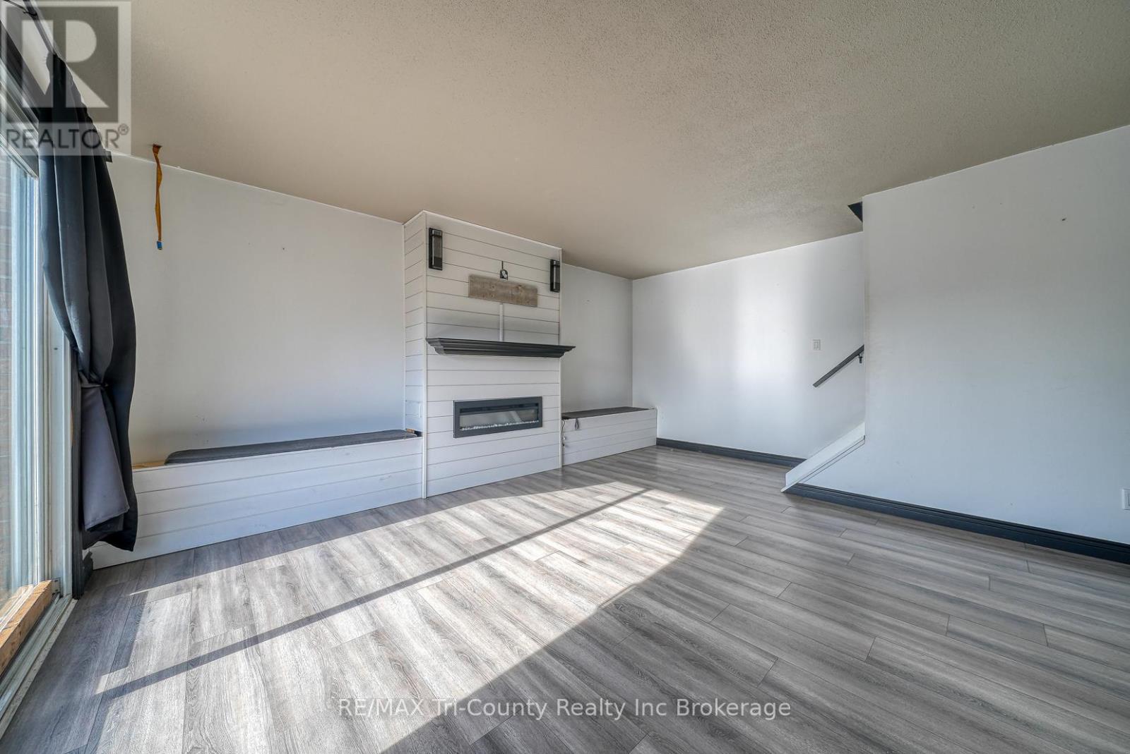 7 - 15 Devonshire Avenue, Tillsonburg, Ontario  N4G 4K7 - Photo 17 - X12443968