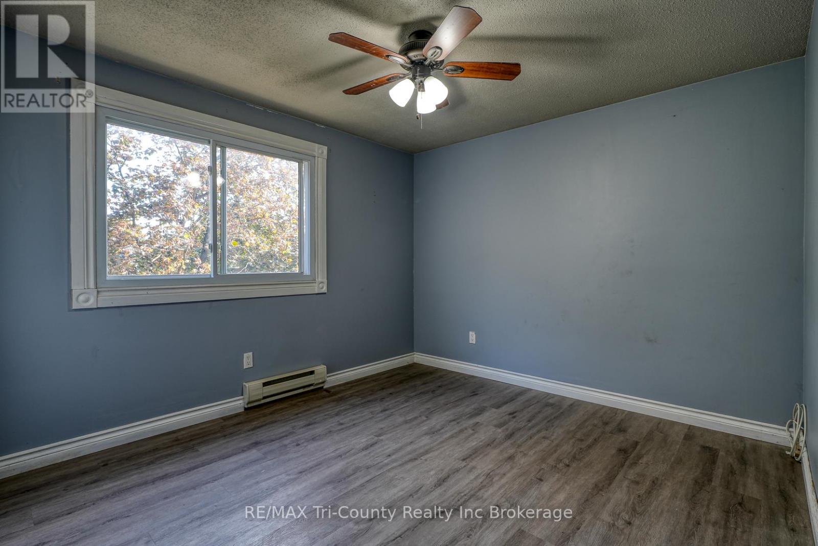 7 - 15 Devonshire Avenue, Tillsonburg, Ontario  N4G 4K7 - Photo 19 - X12443968