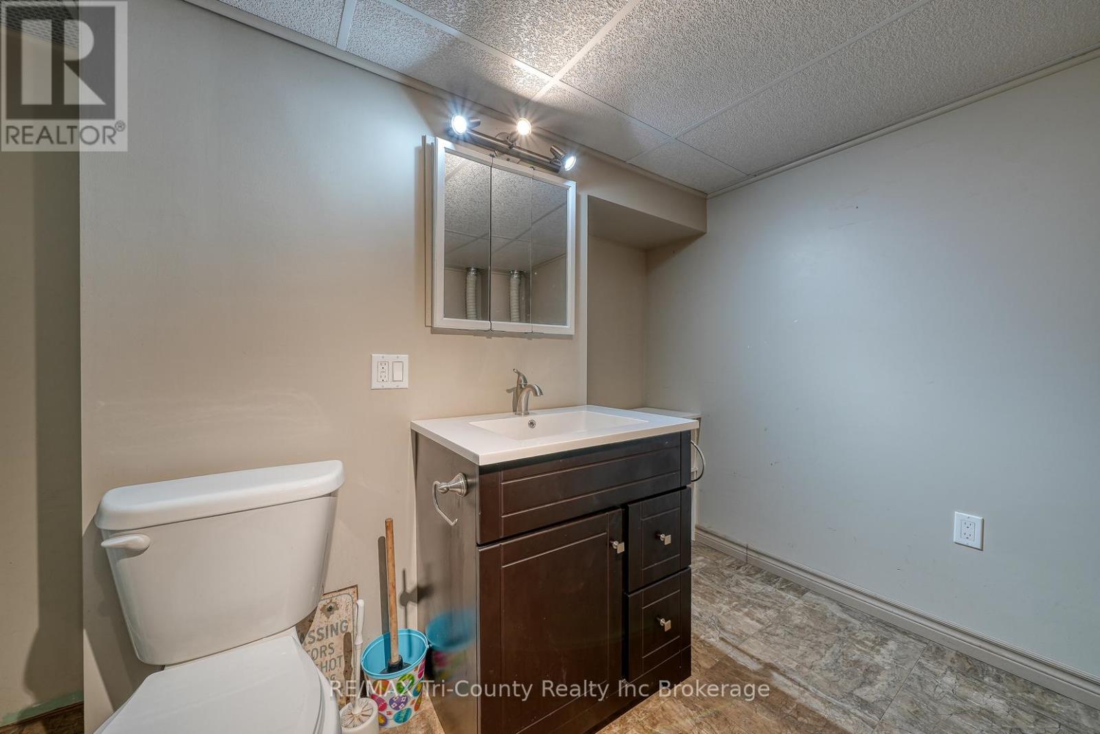 7 - 15 Devonshire Avenue, Tillsonburg, Ontario  N4G 4K7 - Photo 28 - X12443968