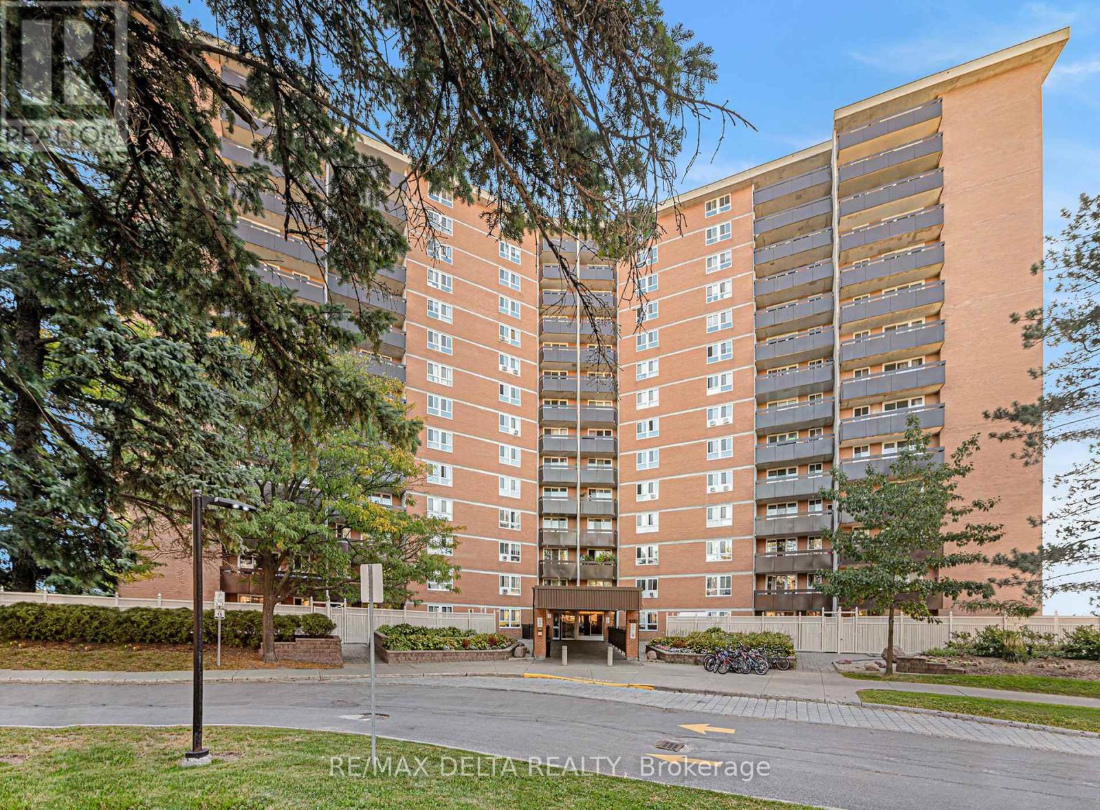 513 - 2020 Jasmine Crescent, Ottawa, Ontario  K1J 8K5 - Photo 27 - X12443979