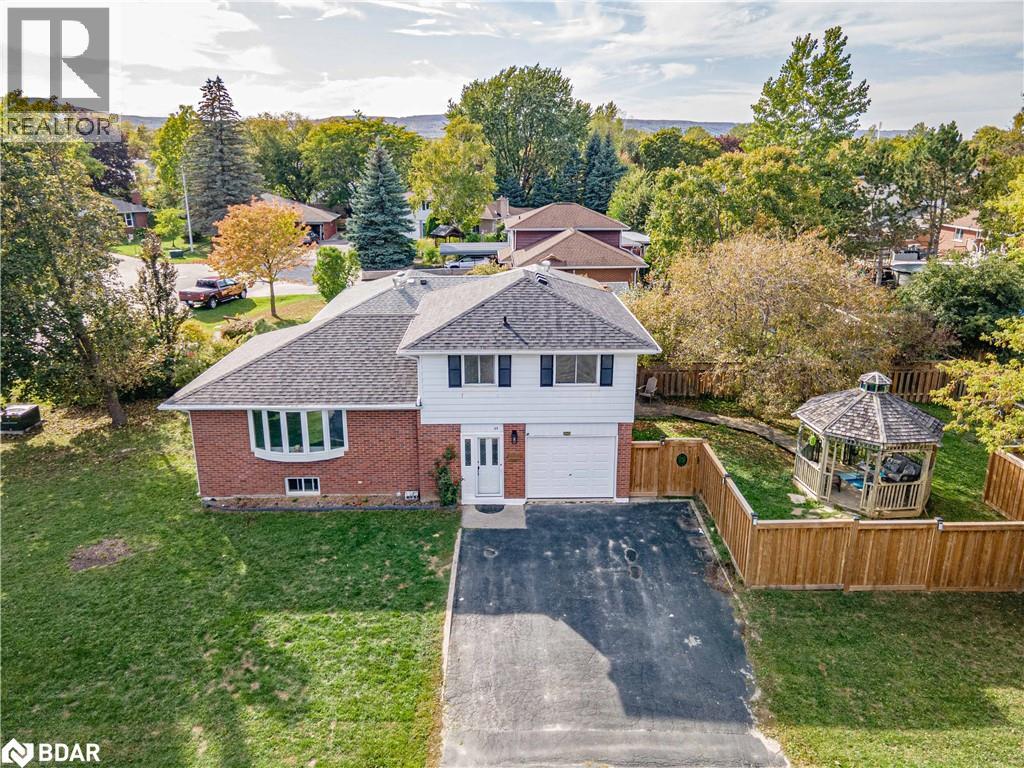 28 Gibbard Crescent, Collingwood, Ontario  L9Y 2C1 - Photo 3 - 40774769