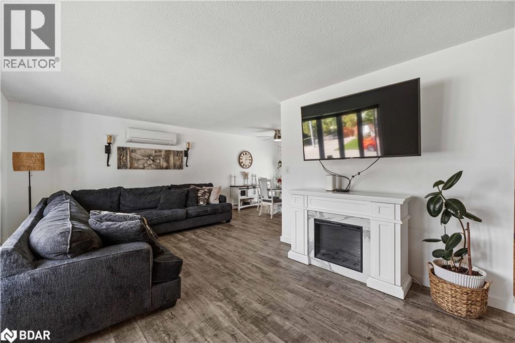 28 Gibbard Crescent, Collingwood, Ontario  L9Y 2C1 - Photo 9 - 40774769