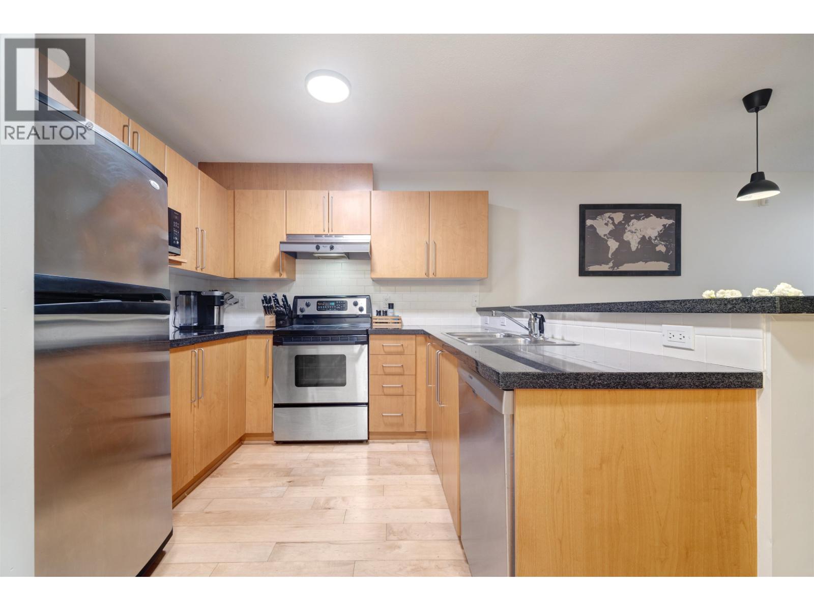 1131 Ross Road, North Vancouver, British Columbia  V7K 1C6 - Photo 11 - R3055150