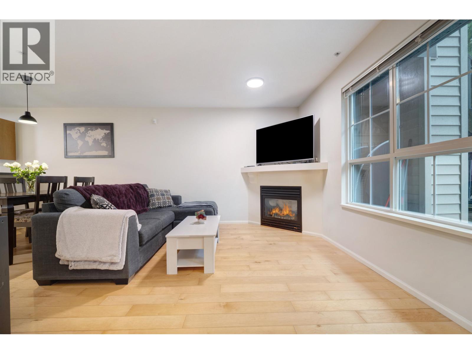 1131 Ross Road, North Vancouver, British Columbia  V7K 1C6 - Photo 6 - R3055150
