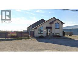 13385 Desro Drive, Tecumseh, Ca