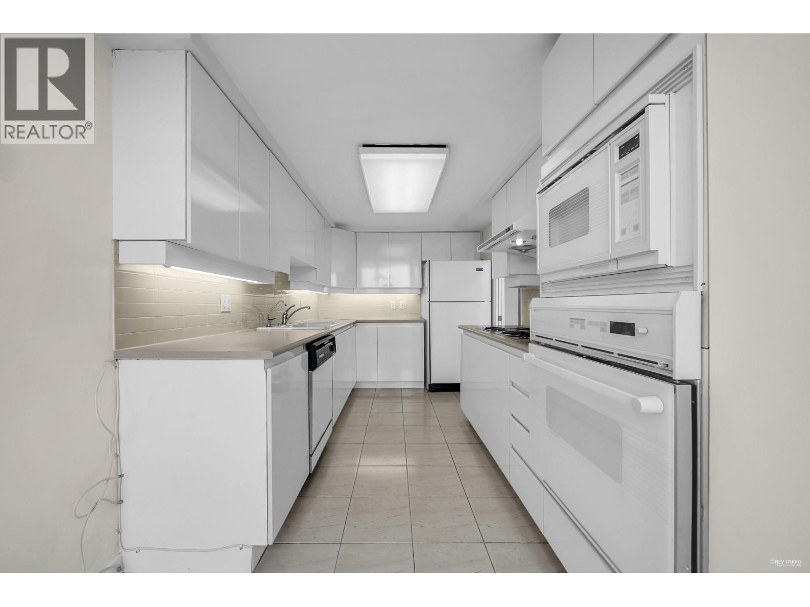 1502 1590 W 8th Avenue, Vancouver, British Columbia  V6J 4R8 - Photo 5 - R3054277