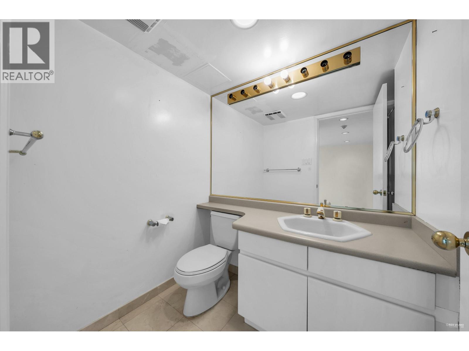1502 1590 W 8th Avenue, Vancouver, British Columbia  V6J 4R8 - Photo 8 - R3054277