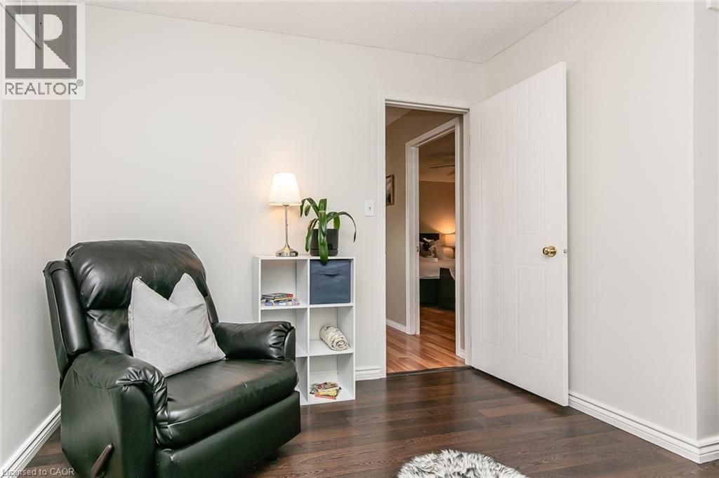 210 Philip Court, Fergus, Ontario  N1M 3M9 - Photo 36 - 40776251
