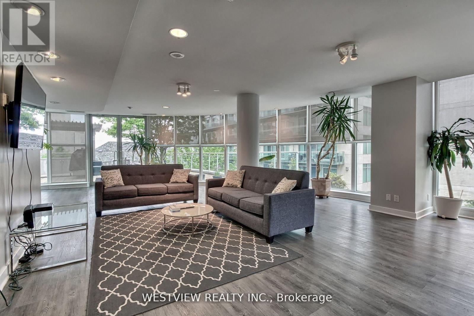 405 - 2067 Lake Shore Boulevard W, Toronto, Ontario  M8V 4B8 - Photo 21 - W12431034