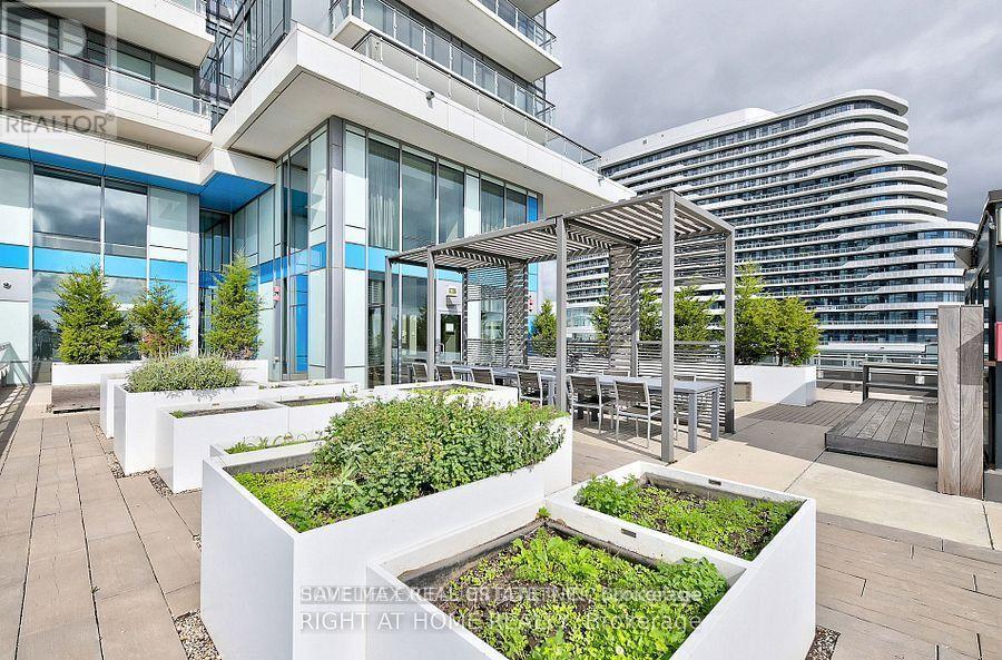 1309 - 2560 Eglinton Avenue W, Mississauga, Ontario  L5M 0Y3 - Photo 14 - W12443469