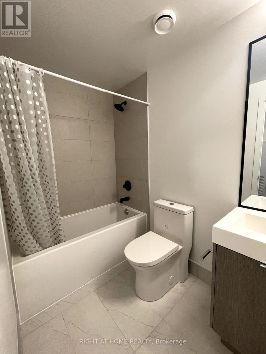 426 - 250 Lawrence Avenue W, Toronto, Ontario  M5M 1B2 - Photo 22 - C12443758