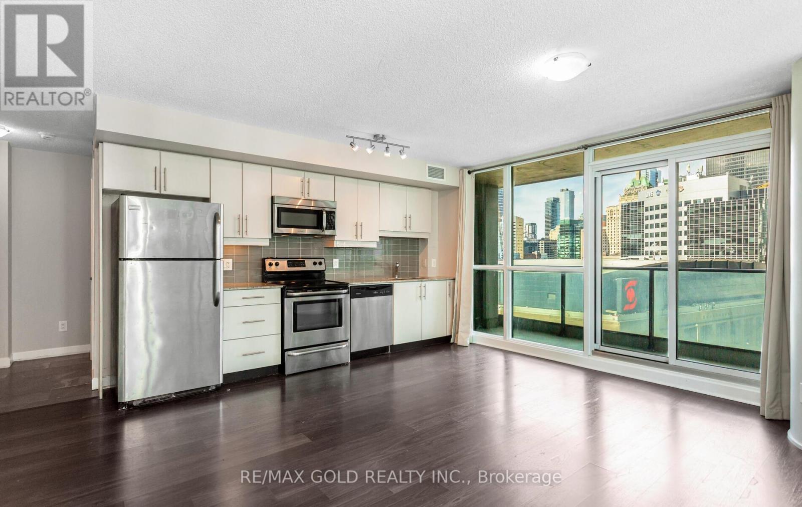1104 - 33 Bay Street, Toronto, Ontario  M5J 2Z3 - Photo 14 - C12443765