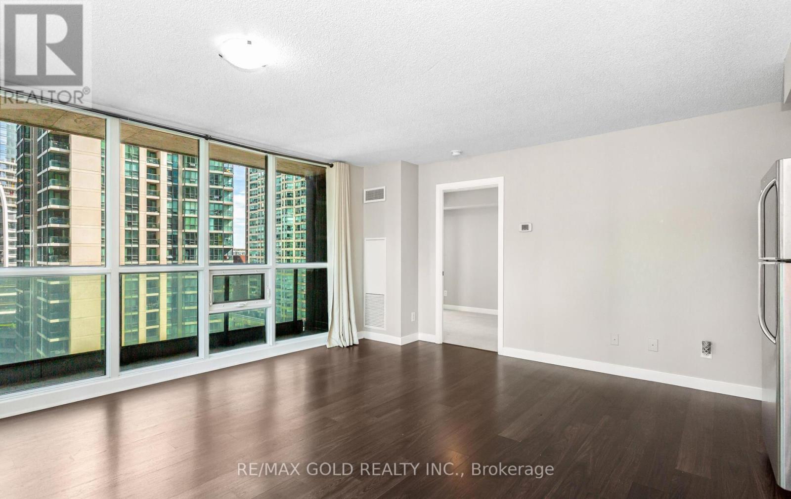 1104 - 33 Bay Street, Toronto, Ontario  M5J 2Z3 - Photo 18 - C12443765