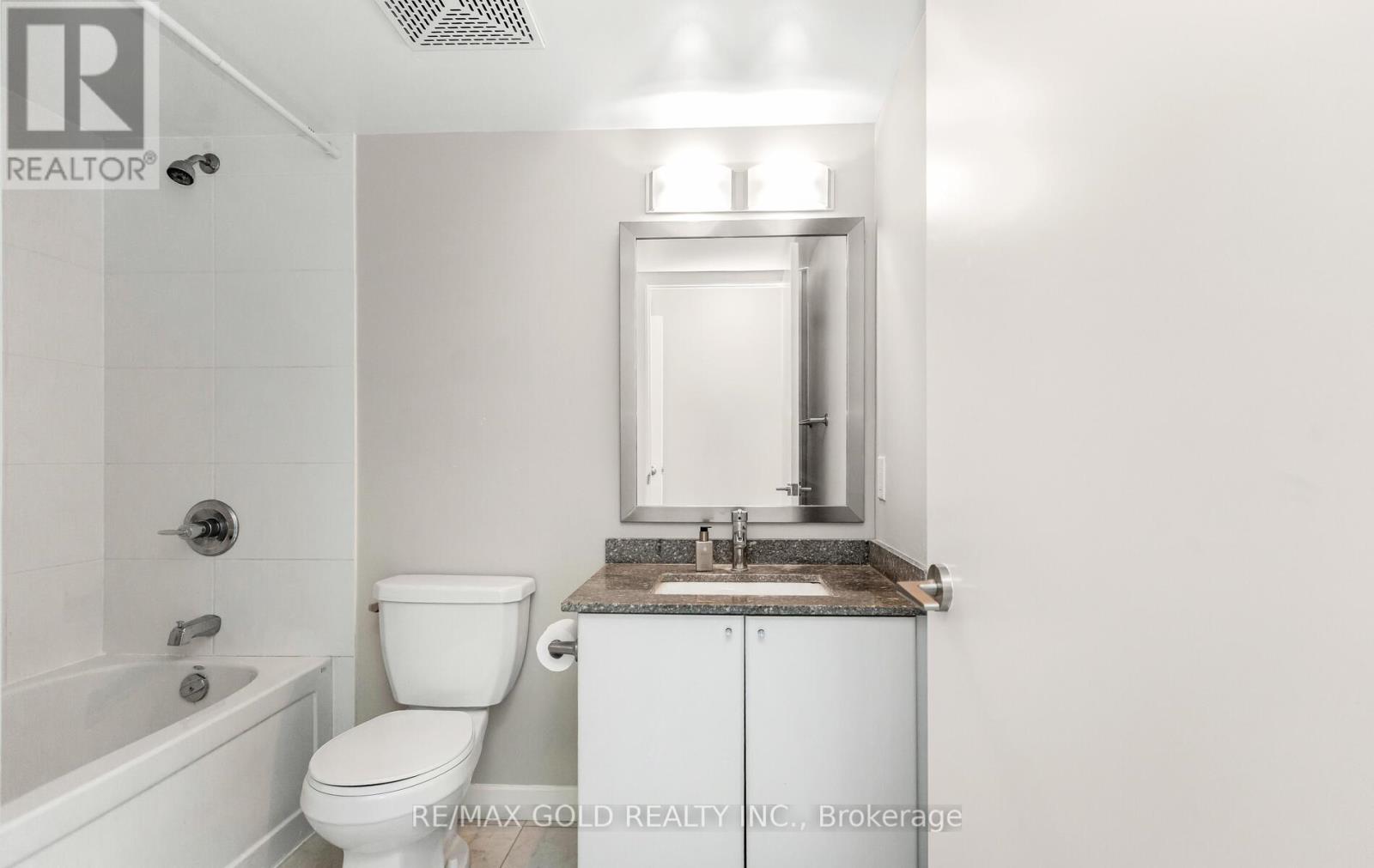 1104 - 33 Bay Street, Toronto, Ontario  M5J 2Z3 - Photo 30 - C12443765