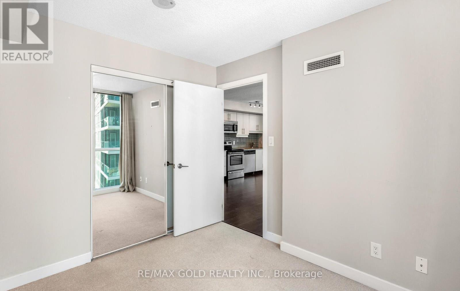 1104 - 33 Bay Street, Toronto, Ontario  M5J 2Z3 - Photo 34 - C12443765