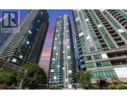 1104 - 33 BAY STREET