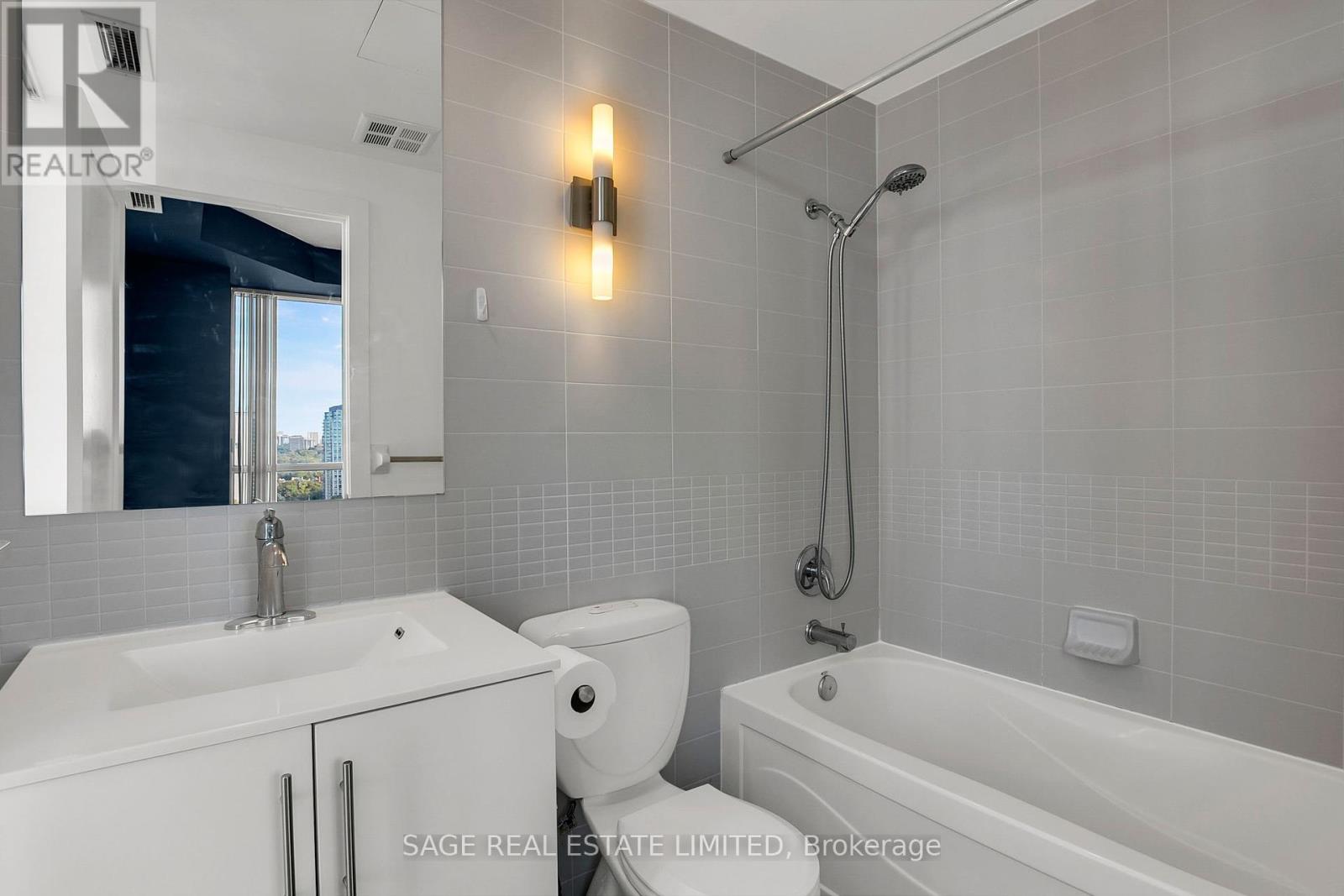 2104 - 120 Homewood Avenue, Toronto, Ontario  M4Y 2J3 - Photo 16 - C12443782