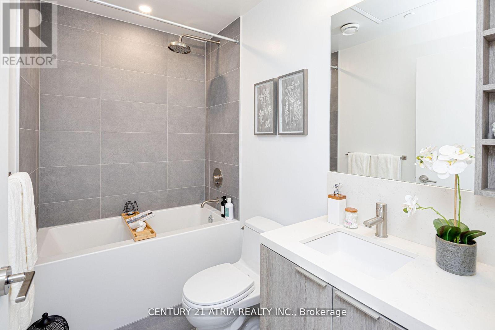 1810 - 2020 Bathurst Street, Toronto, Ontario  M5P 0A6 - Photo 12 - C12443805