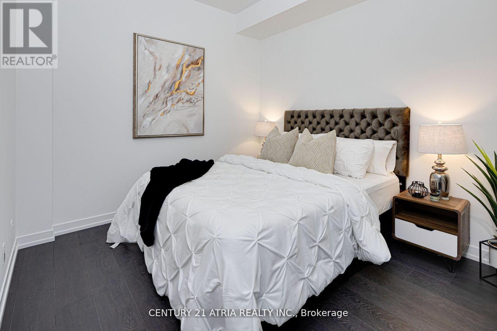 1810 - 2020 Bathurst Street, Toronto, Ontario  M5P 0A6 - Photo 7 - C12443805