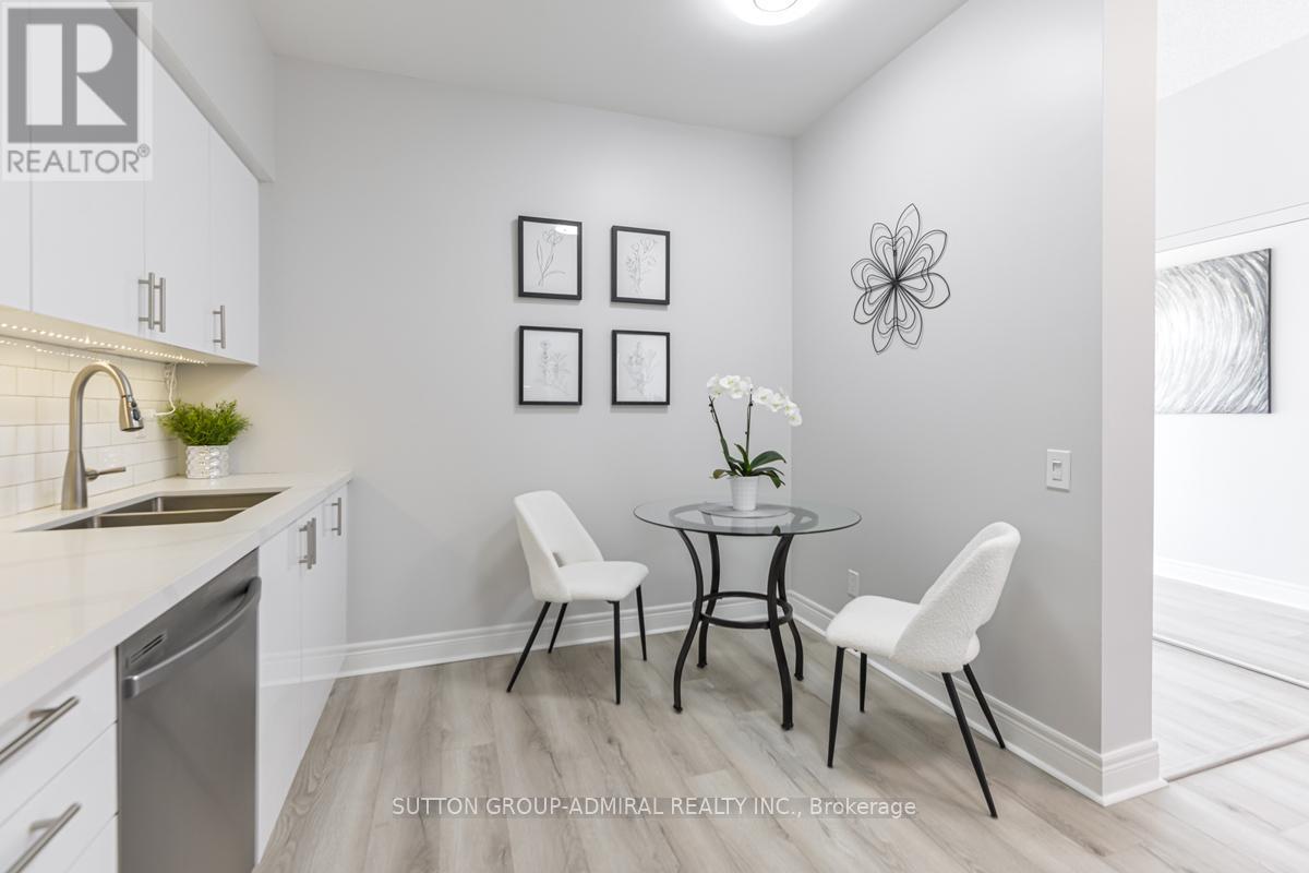 309 - 1 Clairtrell Road, Toronto, Ontario  M2N 7H6 - Photo 5 - C12443826