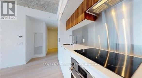 301 - 185 Roehampton Avenue, Toronto, Ontario  M4P 0C6 - Photo 7 - C12443834
