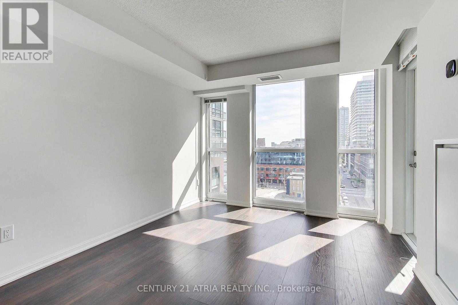 1120 - 400 Adelaide Street, Toronto, Ontario  M5A 4S3 - Photo 5 - C12443852