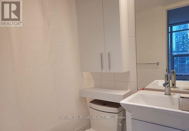1709 - 8 Telegram Mews, Toronto, Ontario  M5V 3Z5 - Photo 14 - C12443905