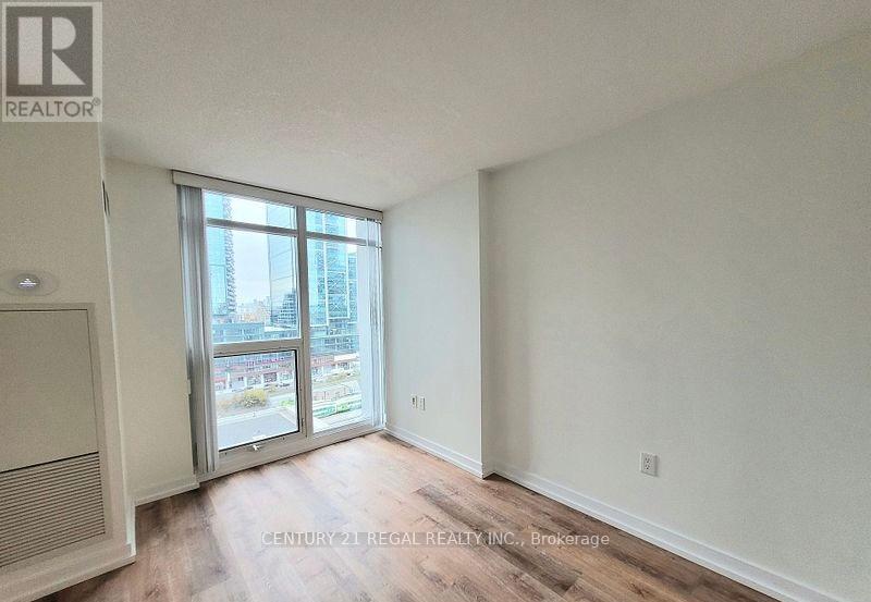 1709 - 8 Telegram Mews, Toronto, Ontario  M5V 3Z5 - Photo 17 - C12443905