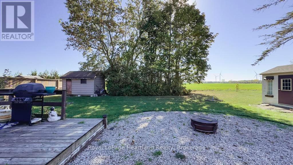 71702 Old Cedarbank Lane, Bluewater, Ontario  N0M 1N0 - Photo 37 - X12438099
