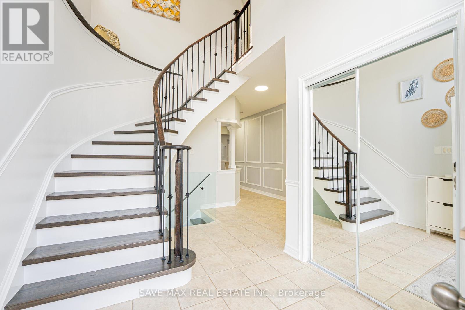 113 Sharplin Drive, Ajax, Ontario  L1Z 0P3 - Photo 7 - E12443753