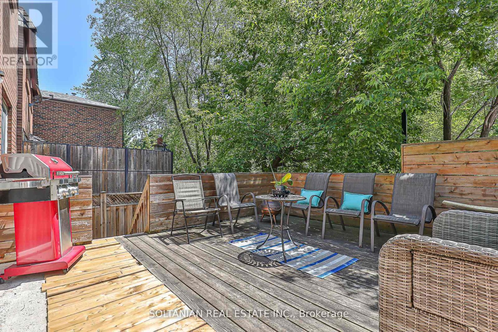 21 Pretoria Avenue, Toronto, Ontario  M4K 1T2 - Photo 15 - E12443866