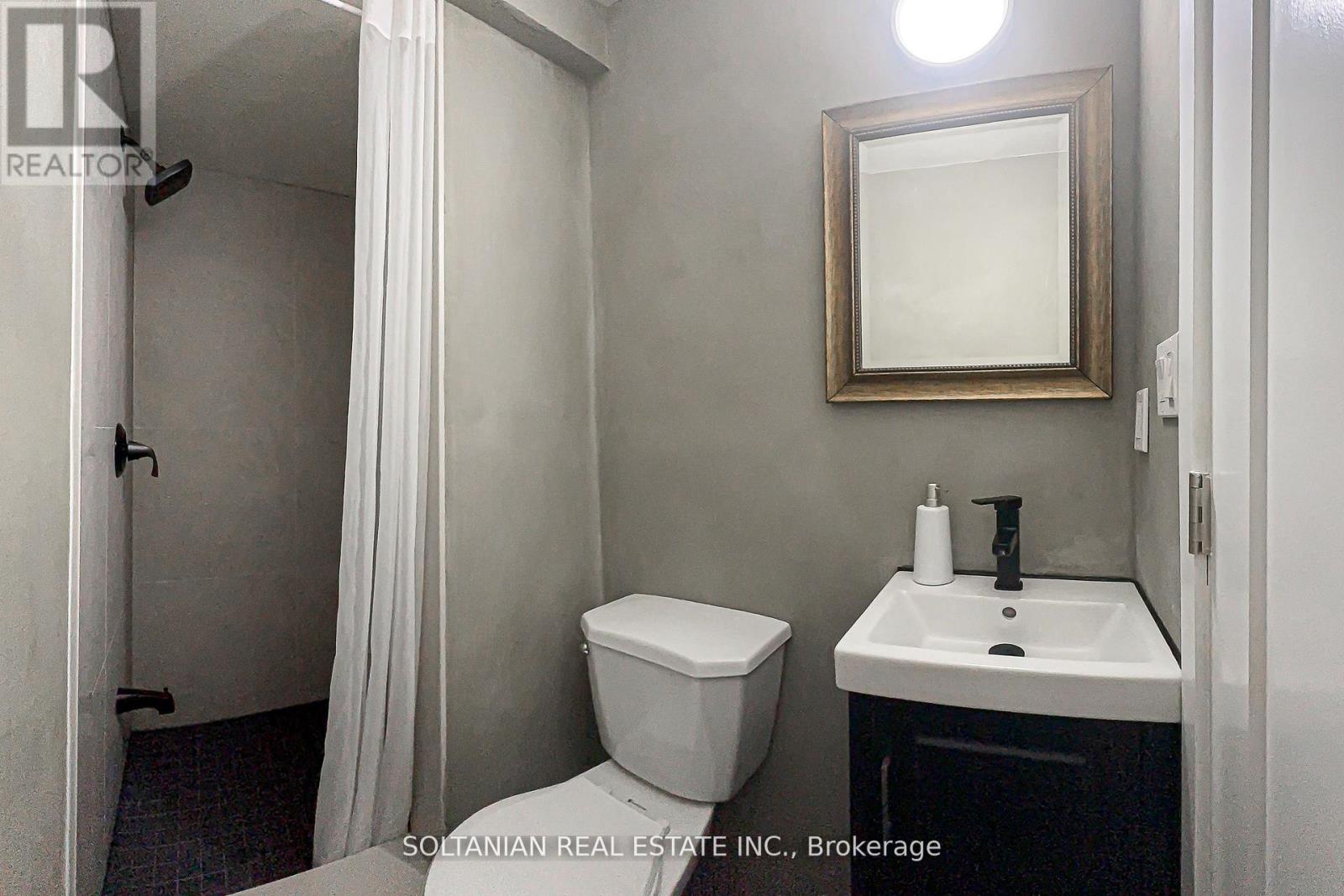 21 Pretoria Avenue, Toronto, Ontario  M4K 1T2 - Photo 38 - E12443866