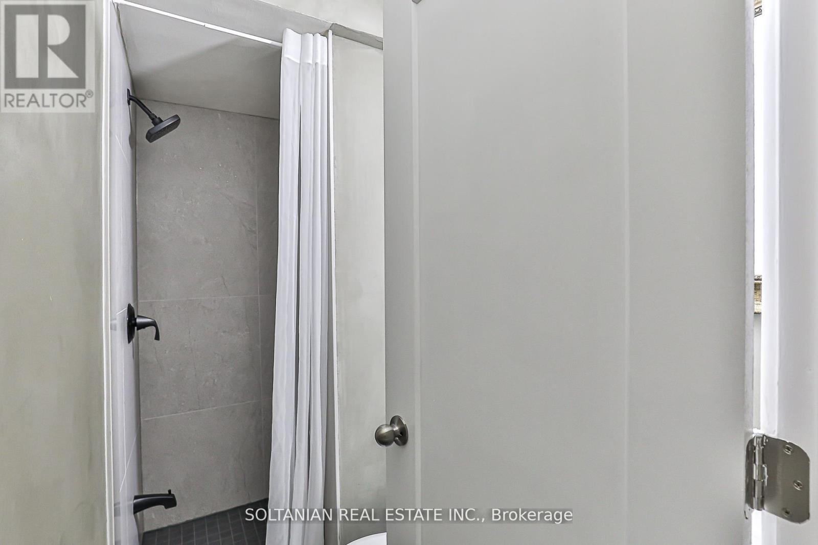 21 Pretoria Avenue, Toronto, Ontario  M4K 1T2 - Photo 40 - E12443866