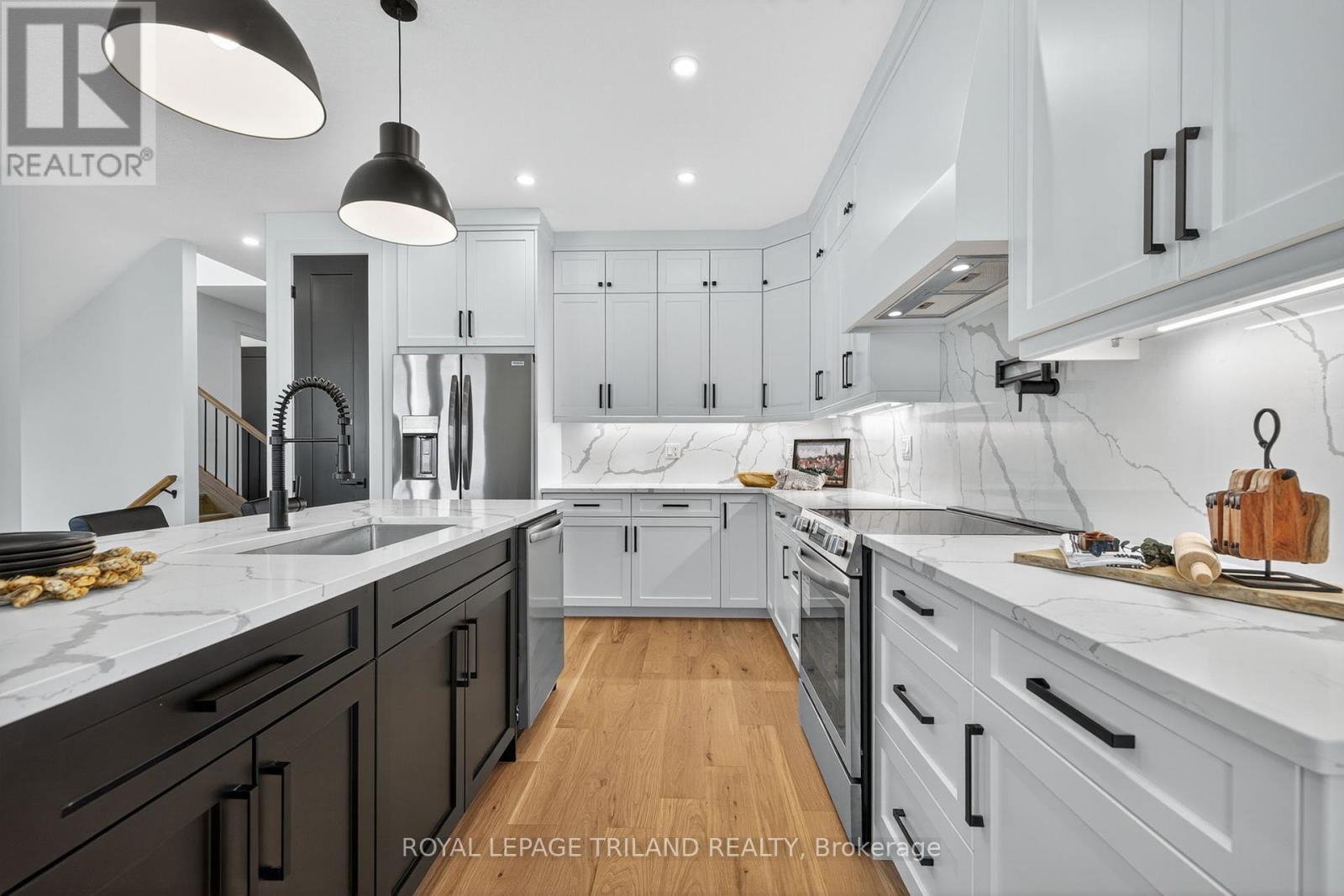 6484 Heathwoods Avenue, London South, Ontario  N6P 0J7 - Photo 15 - X12442575