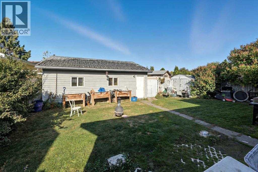 52 Olsen Street, Red Deer, Alberta  T4P 1S5 - Photo 16 - A2262080