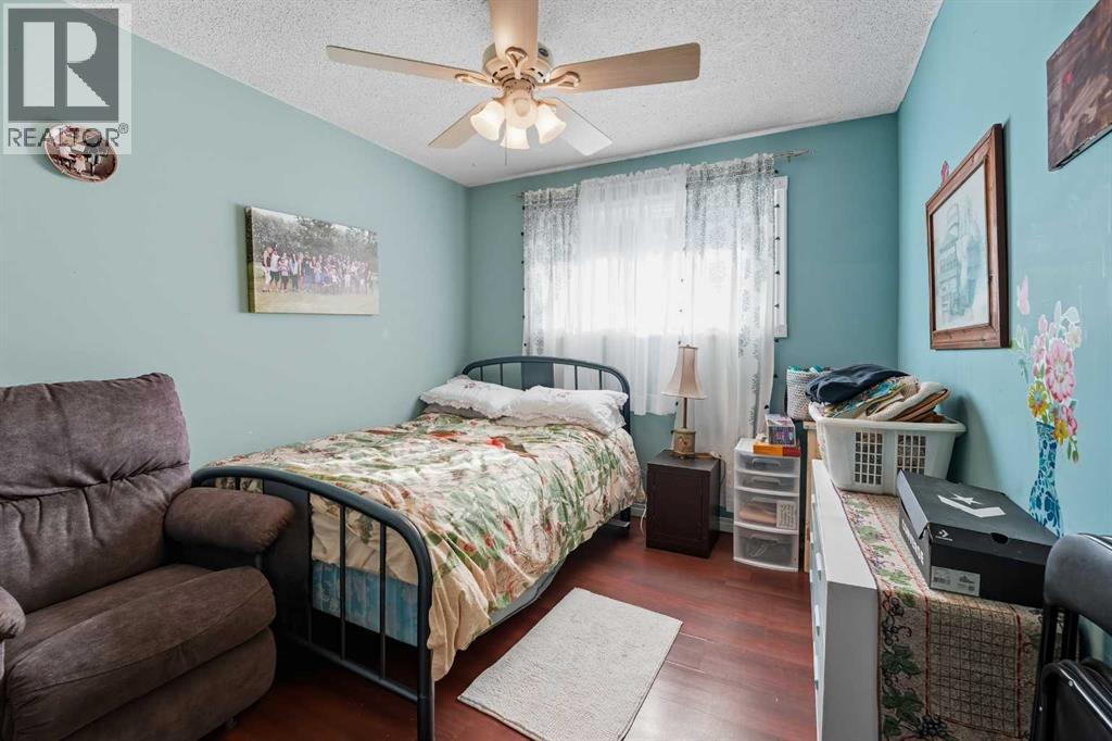 52 Olsen Street, Red Deer, Alberta  T4P 1S5 - Photo 10 - A2262080